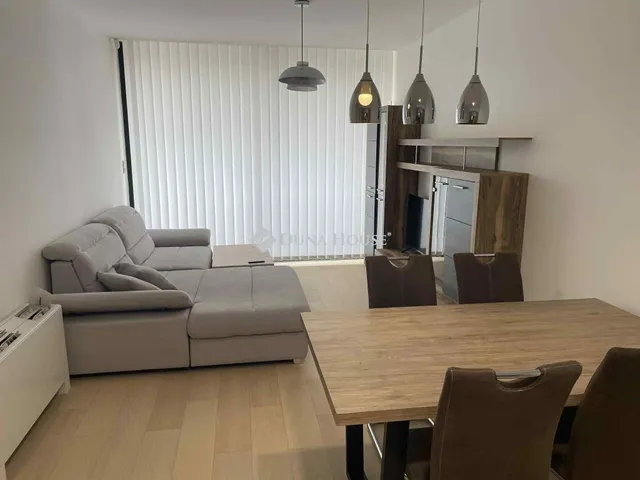 Kiadó lakás Szeged 52 nm