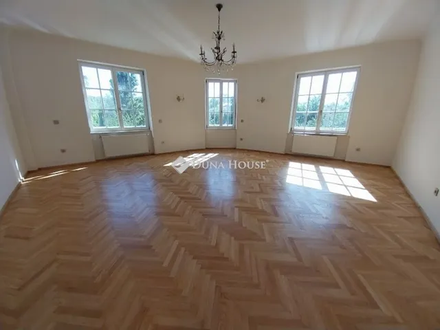 Eladó lakás Szeged 121 nm