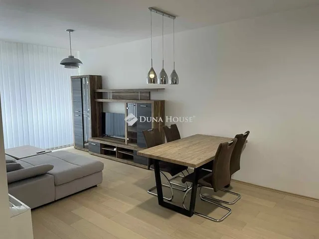 Kiadó lakás Szeged 52 nm