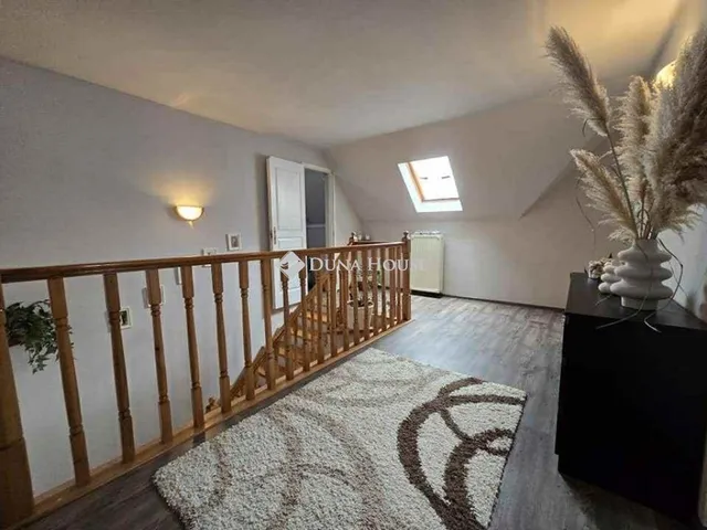 Eladó ház Zsombó 177 nm