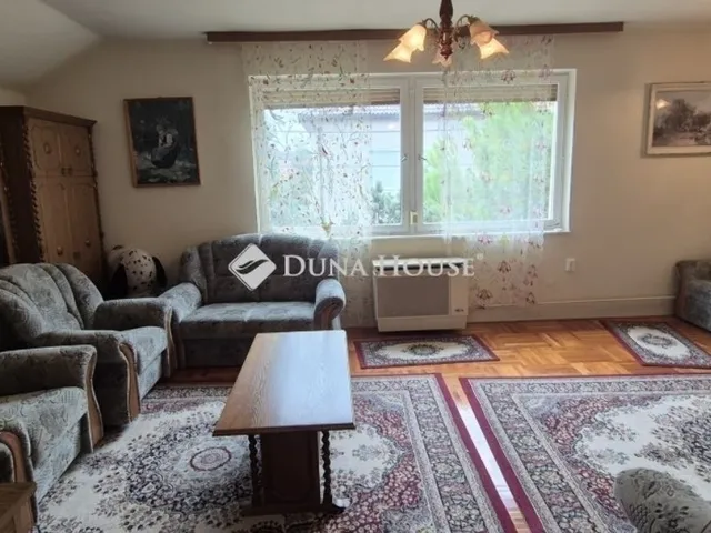 Eladó ház Hódmezővásárhely 200 nm
