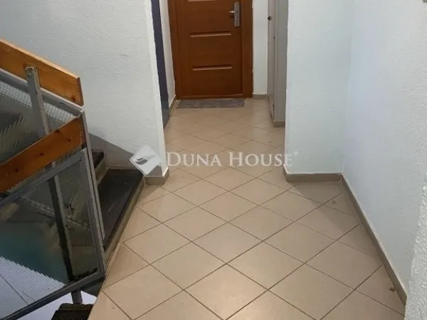 Eladó lakás Szeged 77 nm