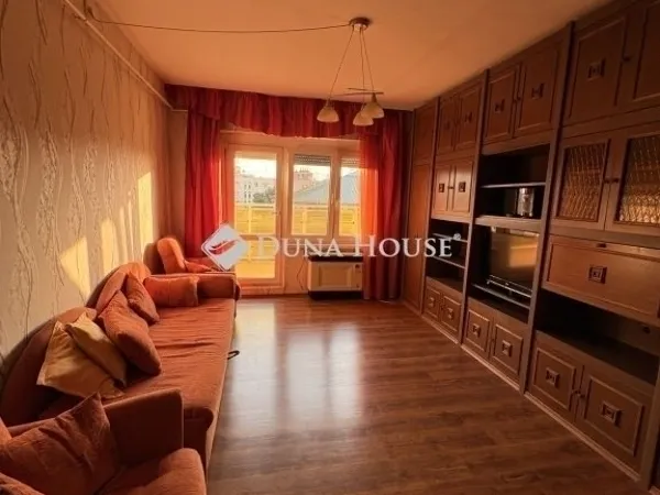 Eladó lakás Orosháza 67 nm