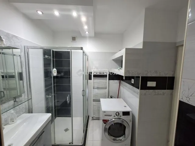 Eladó lakás Szeged 64 nm