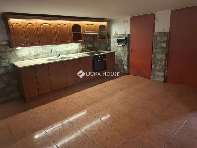 Eladó üdülő és hétvégi ház Szeged 89 nm