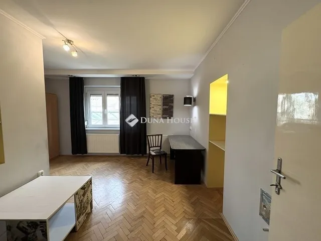 Eladó lakás Szeged 90 nm