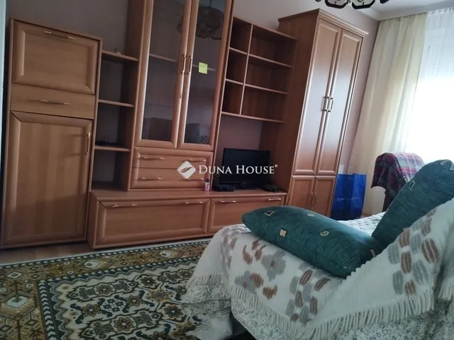 Eladó lakás Szeged 64 nm