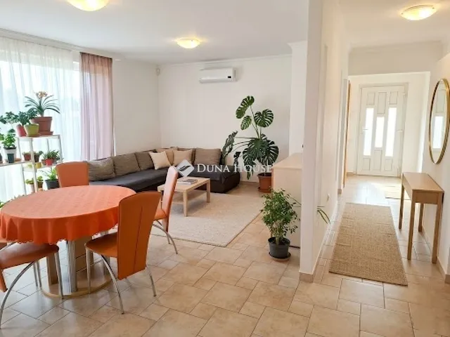 Eladó ház Szeged 130 nm