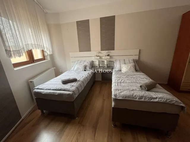 Eladó lakás Szeged, Alsóváros 136 nm