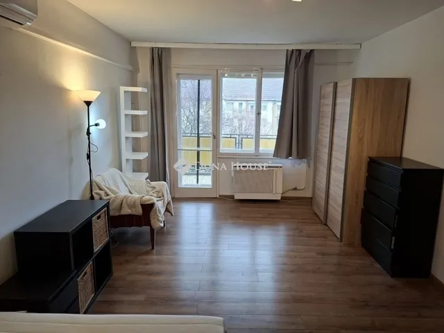 Eladó lakás Szeged 60 nm