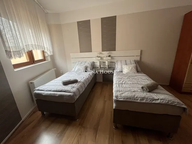 Eladó lakás Szeged, Alsóváros 136 nm