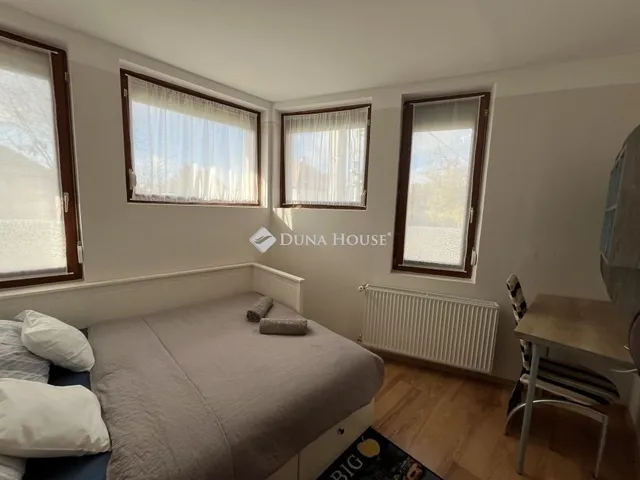Eladó lakás Szeged, Alsóváros 136 nm