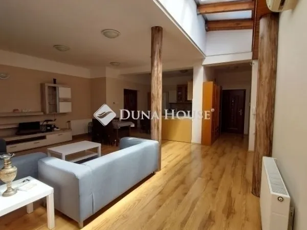 Eladó lakás Szeged 136 nm