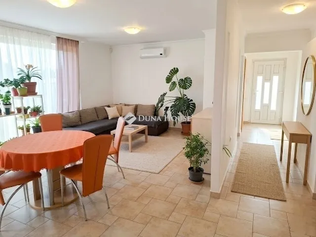 Eladó ház Szeged 130 nm