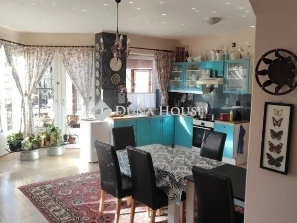 Eladó ház Szeged, Szőreg 254 nm