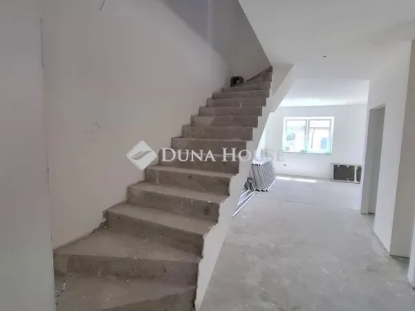 Eladó ház Szeged, Szőreg 127 nm