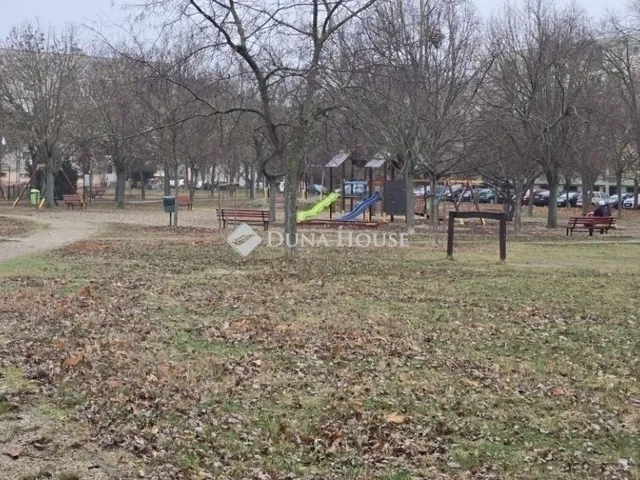 Eladó lakás Szeged, Makkosház 69 nm