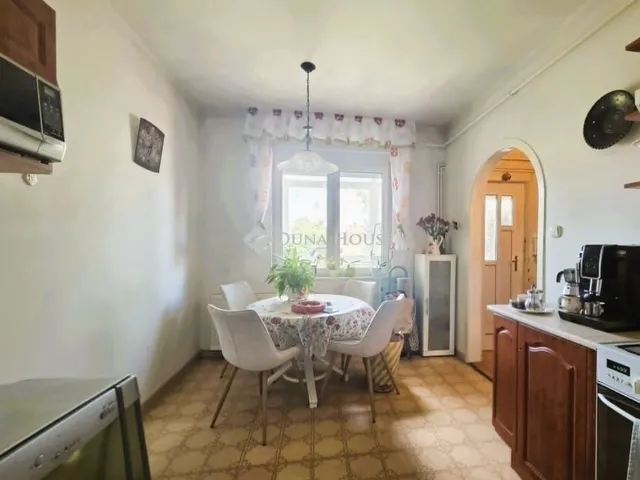 Eladó lakás Szeged, Rókus 87 nm