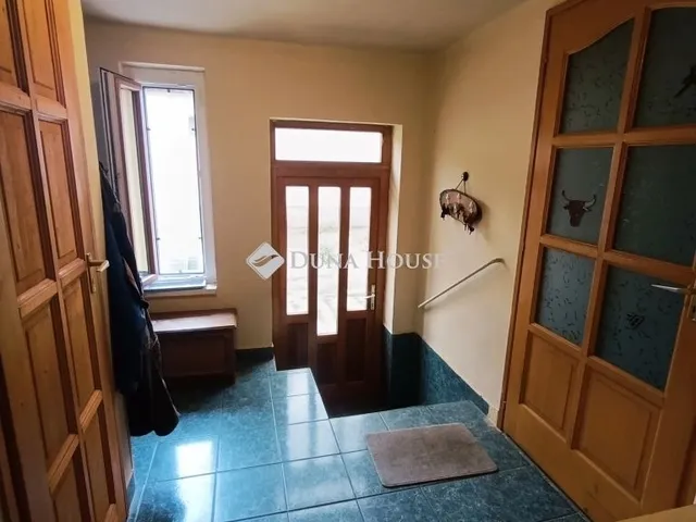 Eladó ház Hódmezővásárhely 140 nm