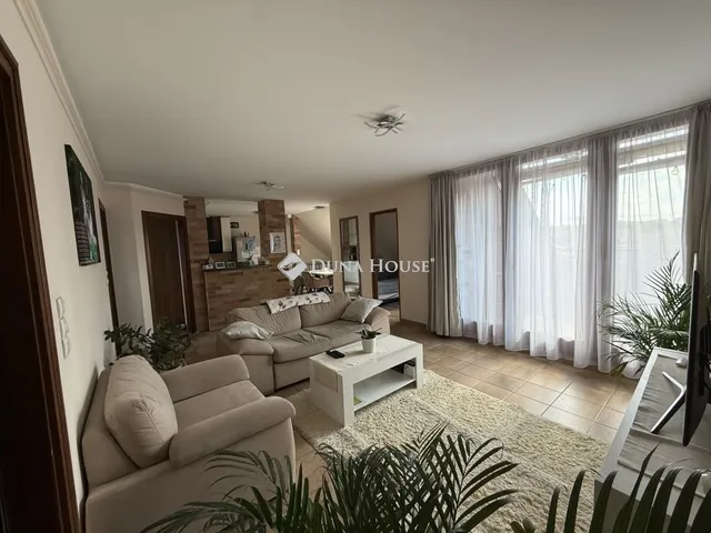 Eladó lakás Szeged 84 nm