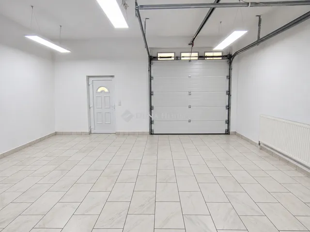Eladó ház Szeged 320 nm