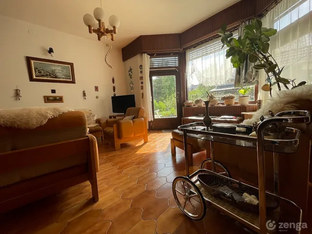 Eladó ház Debrecen, Akadémiakert 160 nm