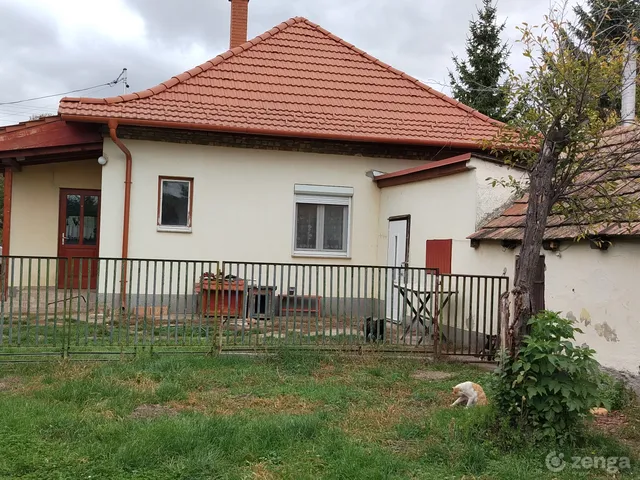 Eladó ház Nagyigmánd 106 nm