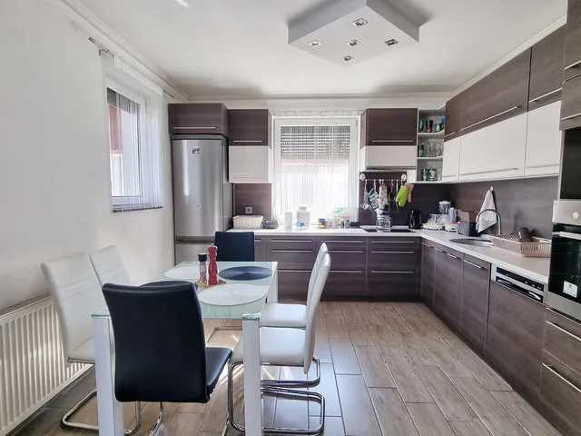 Eladó ház Nyíregyháza, Örökösföld 116 nm