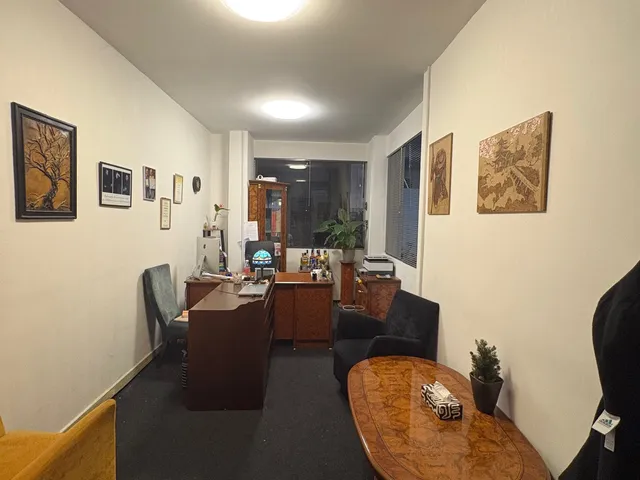 Eladó kereskedelmi és ipari ingatlan Nyíregyháza, Belváros 158 nm