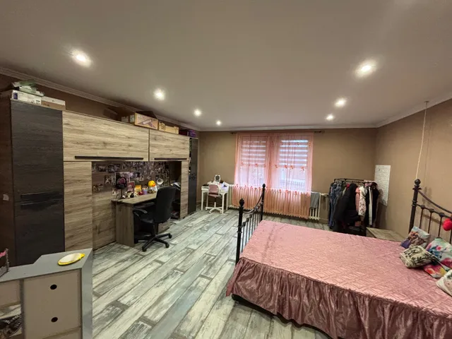 Eladó ház Nyíregyháza, Oros 94 nm