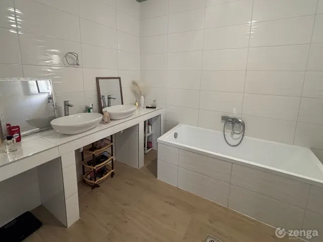 Eladó ház Nyíregyháza, Malomkert 93 nm