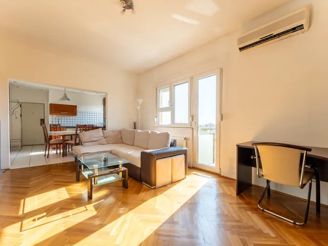 Eladó lakás Budapest IX. kerület, József Attila lakótelep 52 nm