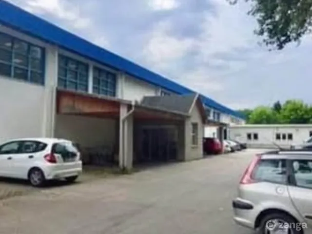 Eladó kereskedelmi és ipari ingatlan Budapest III. kerület 2500 nm