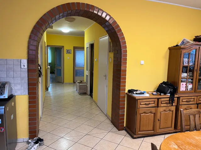 Eladó ház Érd, Sasváros 220 nm