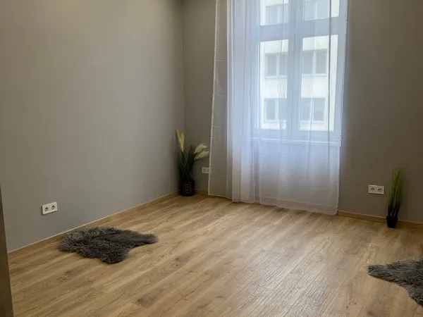 Eladó lakás Budapest XIII. kerület, Angyalföld, Róbert Károly krt 40 29 nm