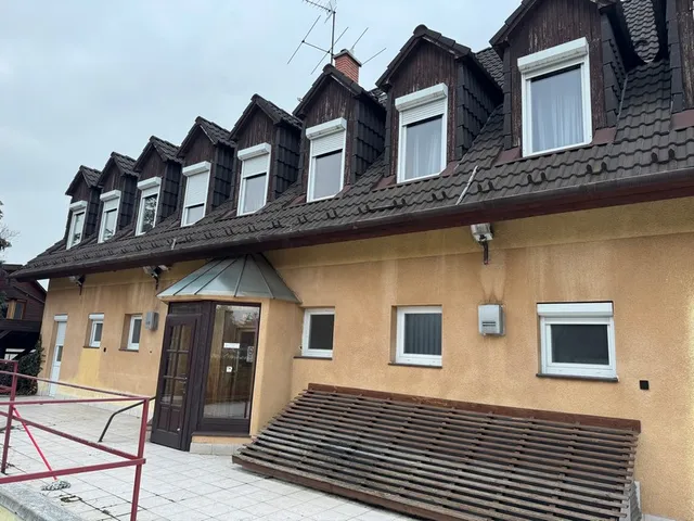 Kiadó kereskedelmi és ipari ingatlan Budapest XVI. kerület, Rákosszentmihály 320 nm