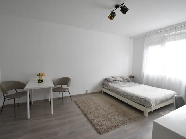 Eladó lakás Debrecen, Vénkert, Hortobágy u. 35 nm