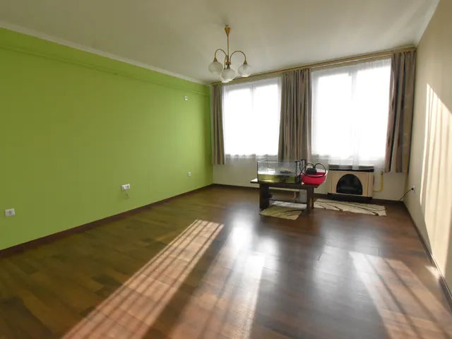 Eladó lakás Debrecen, Nagyerdőalja, Kassai út 60 nm