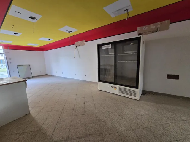 Eladó kereskedelmi és ipari ingatlan Kaposszekcső, Liget lakótelep 67 nm