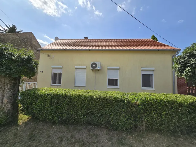 Eladó ház Dombóvár 68 nm