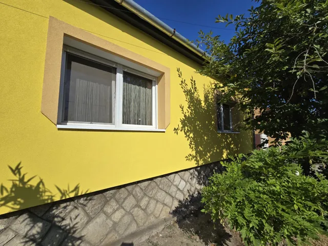 Eladó ház Dombóvár 120 nm