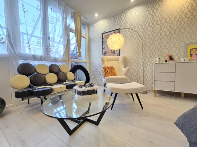 Eladó lakás Szekszárd 52 nm