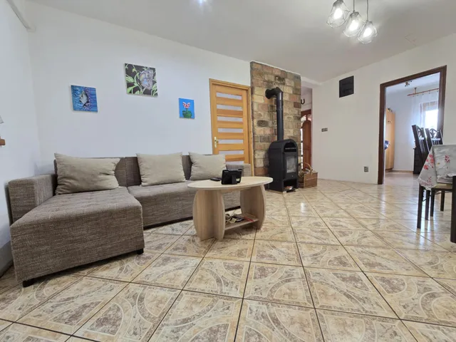 Eladó ház Sásd 71 nm