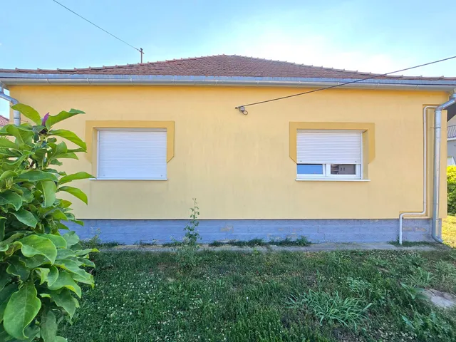 Eladó ház Sásd 100 nm