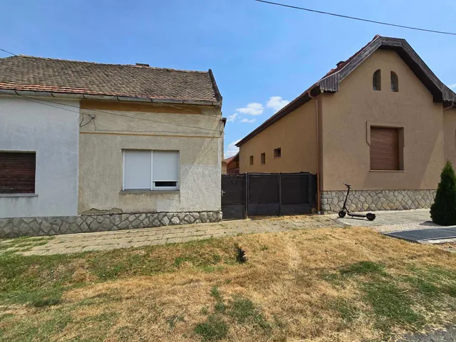 Eladó ház Dombóvár 68 nm