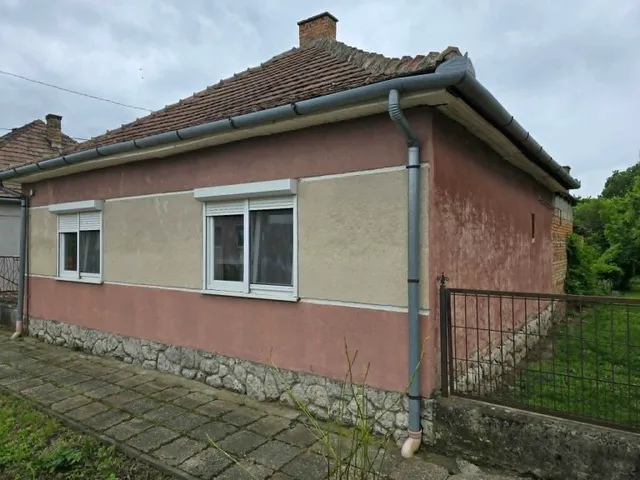 Eladó ház Dombóvár 70 nm