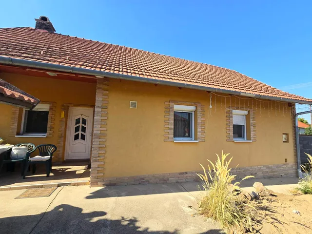 Eladó ház Dombóvár 71 nm