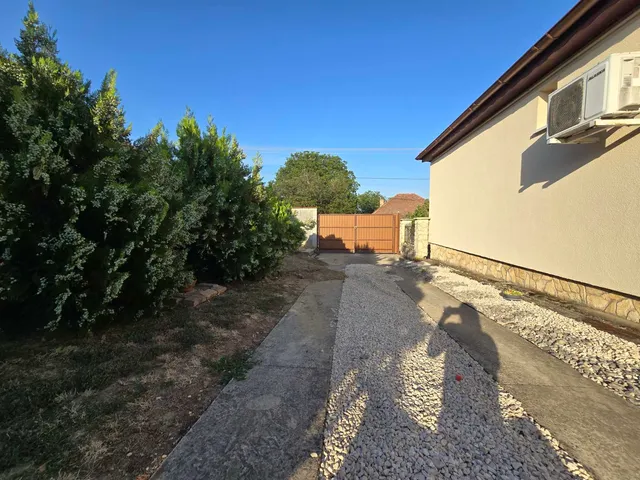 Eladó ház Dombóvár 71 nm