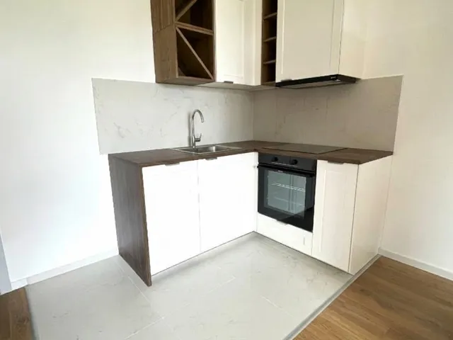 Kiadó lakás Budapest XIV. kerület, Angol utca 32 30 nm