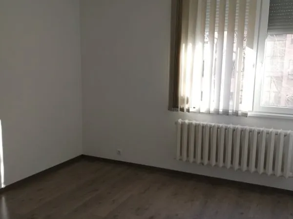 Kiadó lakás Kecskemét, Belváros 30 nm